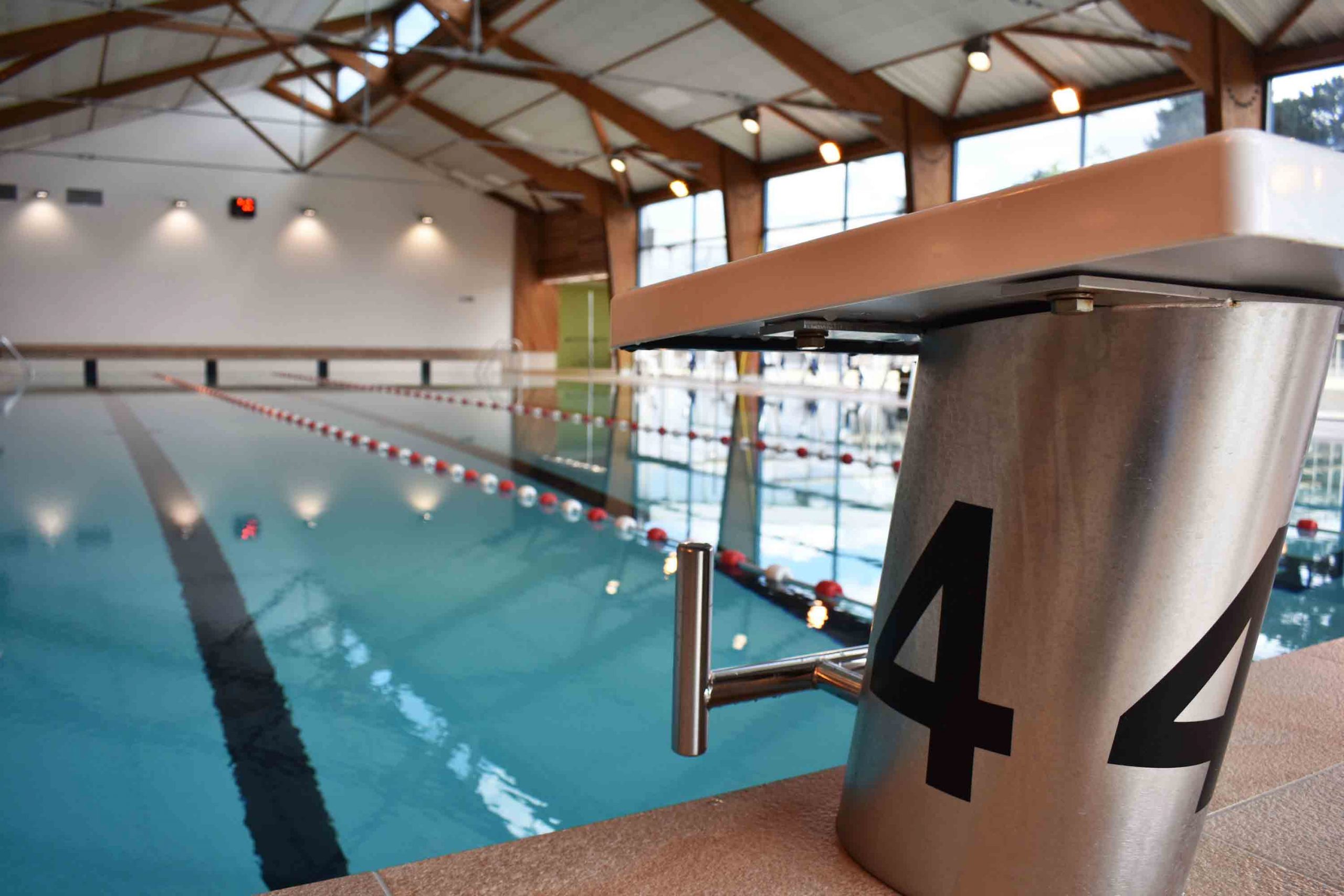 Cours de natation adolescents